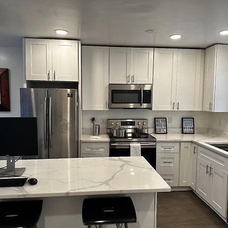 Quaint 3/2.5 Home In Fort Dupont Washington Extérieur photo