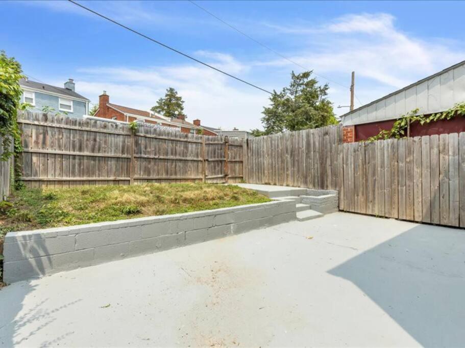 Quaint 3/2.5 Home In Fort Dupont Washington Extérieur photo