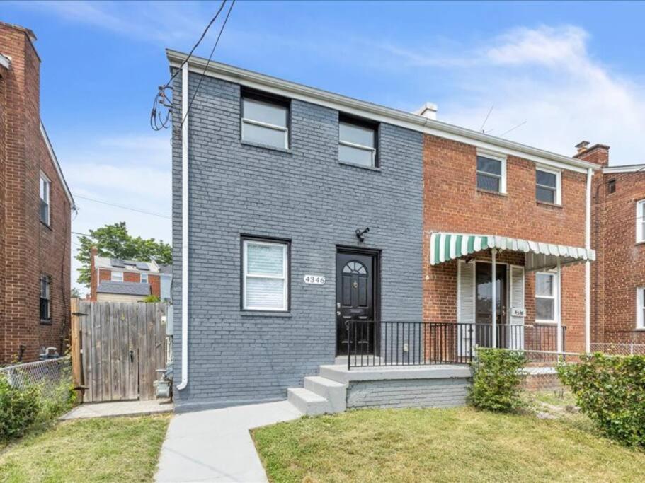 Quaint 3/2.5 Home In Fort Dupont Washington Extérieur photo